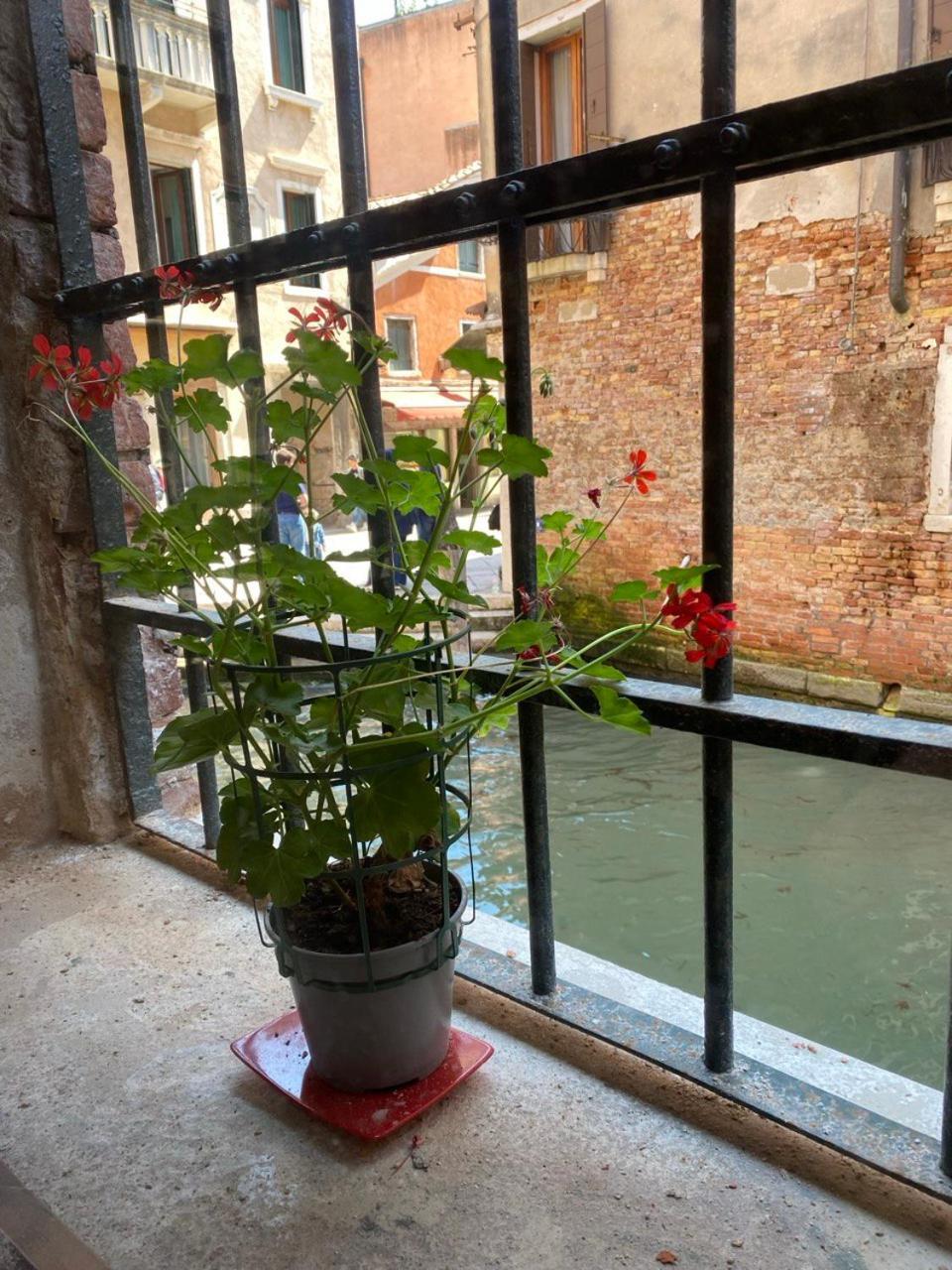 Canal View Venice Exterior photo
